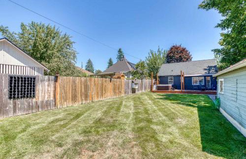 Modern 2 Bedroom Farmhouse Cottage with Hot Tub in Snohomish - Foto 63