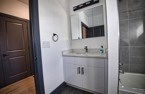 Luxurious and Spacious Apt with Parking 20 min to NYC - Foto 11