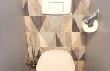 Les 7 balcons, Comédie-Corum-Gare, Parking, Spacieux Lumineux Haussmannien - Foto 26