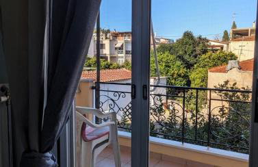 Central Apartment in Agios Konstantinos - Photo 31