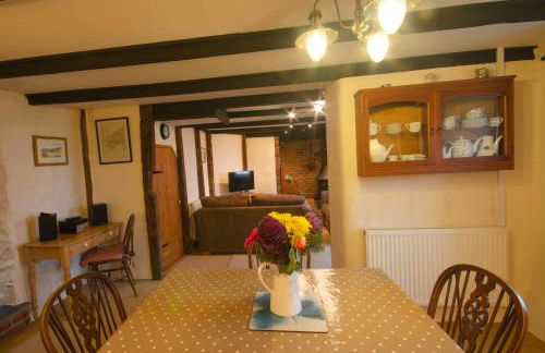 Tal y Gaer Cottage Fishguard - Photo 18