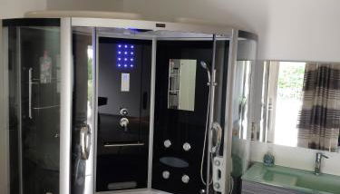 Loft Zen SPA Balneo Parking Gratuit Sauna Hammam Billard - Foto 5