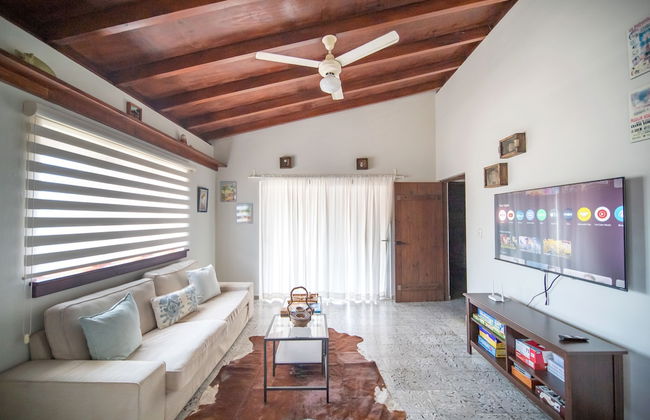 3BR 2BA Colonial Penthouse in Sosua Strip! - Foto 1