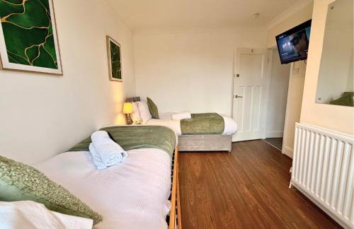 Private All-Weather Hot Tub House, Fire Pit, Free Parking, Near City Centre, Freeman Hospital, Great Transport Links - Foto 37