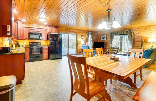 Hike, Fish and Unwind Home with Fire Pit in Woodward! - Foto 8