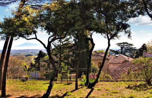 Amazing Home In Sauveterre With Wifi - Foto 25