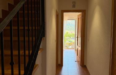 Navaluenga Chalet Familiar y Acogedor - Photo 17