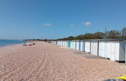 Glorious Duplex Holiday Apartment By The Sea - Photo 32