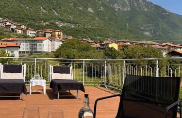 Top Stay - Lakes, Mountains, Valley & More - Photo 4