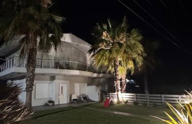 Cozy beach home in Faros, Raches - Foto 2