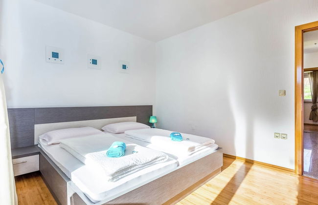 Charming Home With Swimming Pool and Beautiful Covered Terrace - Foto 3