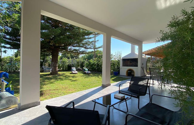 Kalamata Garden Haven - Escape Amidst Greenery - Foto 3