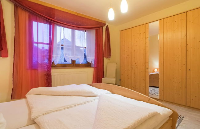 Holiday Home in Rennweg Near Ski Slopes - Photo 7