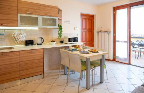 Italian vacation Homes - Iseo Lake Vista Retreat - Photo 10