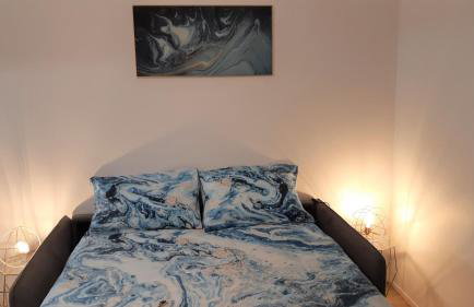 "Monplaisir", parking, canapé-lit neuf confortable, idéal voyages d'affaires et tourisme, proximité commerces, gare, Université Lyon 3 , Tram T2, T4 et C25 - Photo 17