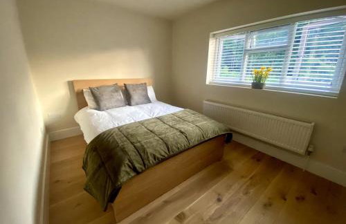 Luxury 5 Bedrooms House in Milton Keynes - Foto 23