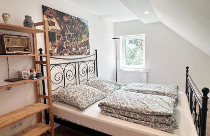 Modernes Bauernhaus - 3 Schlafzimmer, Kamin, Wohnzimmer, Küche, Bad - Foto 9