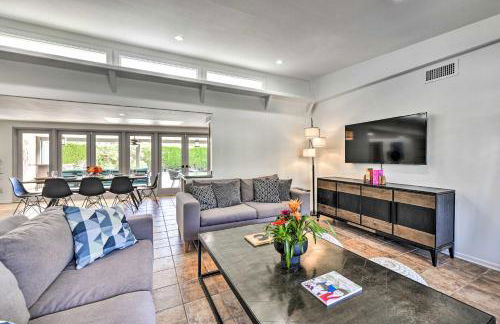 Luxe Palm Springs Home with Backyard Oasis! - Foto 6