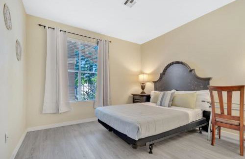 Heart of Carmel Valley 2BR, Families and Corp Stays - Photo 26