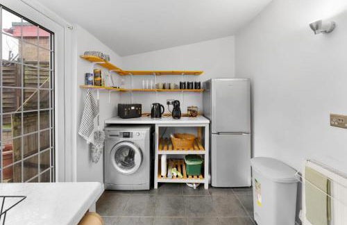 Colchester garden retreat - Ensuite & Parking - Foto 5