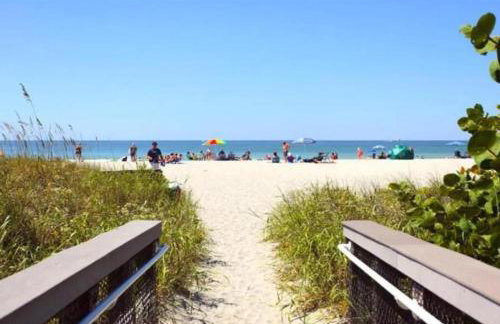 1BR Venice home with private beach access - Golden Beach Haven - Foto 26