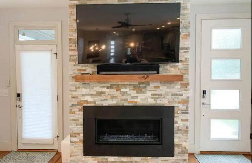 City View- near Downtown, Capital, NC State - Foto 12