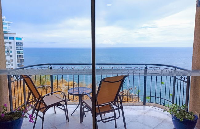 Apartamentos Rodadero - Vistas al Mar - Photo 1