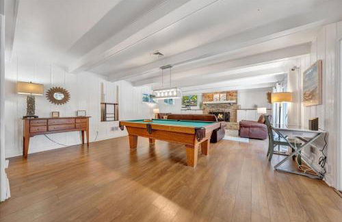 Scenic Point - Private Lakefront Home w/ Dock, Fire pit, outside shower & Hot tub - Foto 19