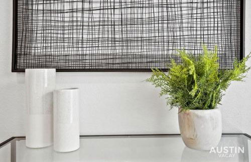 Spiral Stairs to Loft Bedroom Balcony with Shade - Foto 10