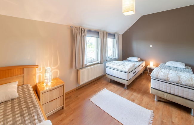 Detached House with Sauna & Hot Tub near Ski Resort & Nature Park - Foto 11