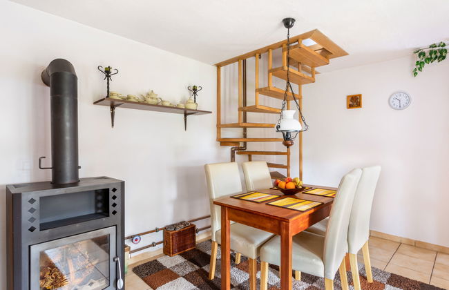 Lhotka nad Bečvou - Foto 9