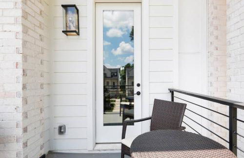 Brand New Luxury Home near Downtown - Foto 22