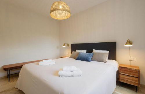 Luxurious frontline golf apartment in Elviria - Photo 42