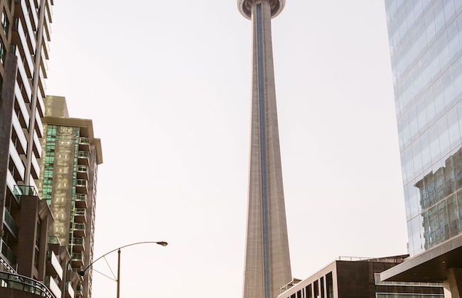 Quickstay - Luxurious 2-Bedroom Condo, Heart Of Toronto - Photo 43