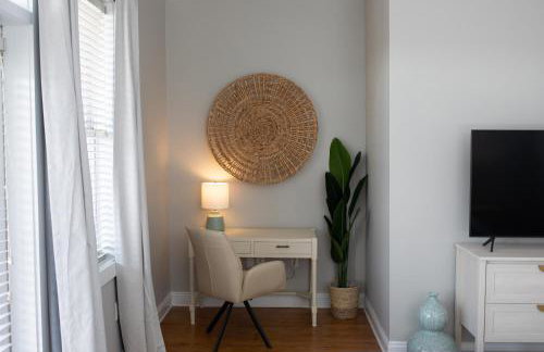 Cozy Beach House, Heated Pool , Fast WiFi - Foto 11