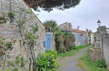CHARMANTE MAISON 1900 classée 3 étoiles avec terrasse vue sur les toits - Foto 36