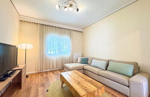 Cityscape Residence with a Patio - Foto 23