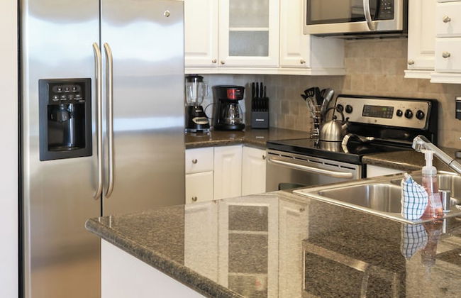 Oceanside Beach Condos - Photo 39