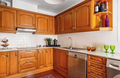 Urb Villa with pool by Costarentals- Ref 139 - Photo 5