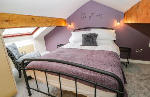 19 The Village - Photo 21