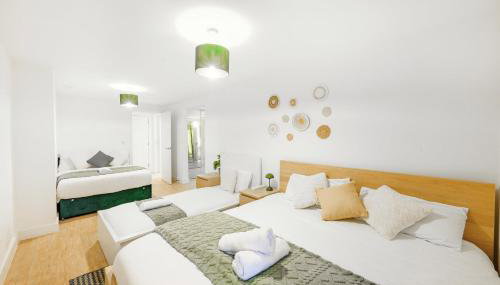 Huge Digbeth Apt Sleeps 8 5bed Free Parking. - Foto 3, Other