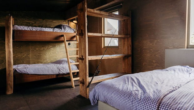 Rustic Beach Getaway w/ Bikes - Foto 3, Habitación