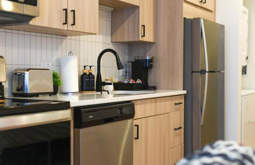 LUX Studio King Bed Gym Free Parking - Foto 9