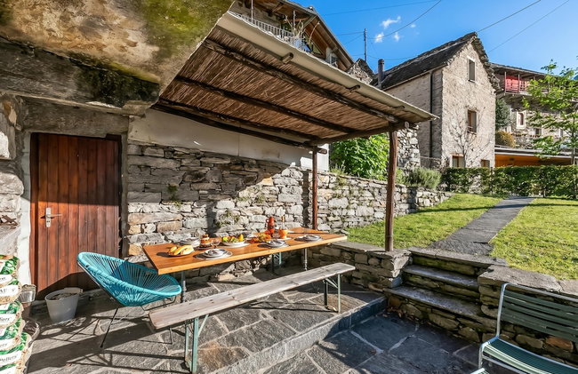 Rustico Over The Bridge Verzasca - Photo 36