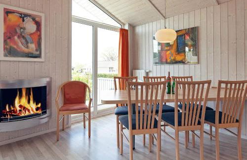 4 person holiday home in GROEMITZ - Photo 4