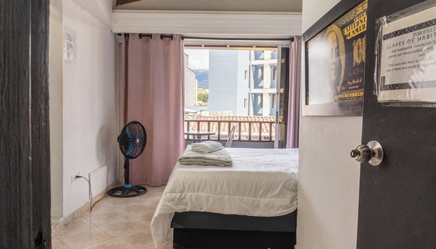 Compostela Estadio - Foto 4, Habitación