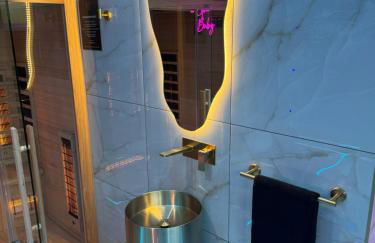 ROYALE SUITE By Highfield Apartments - Foto 3