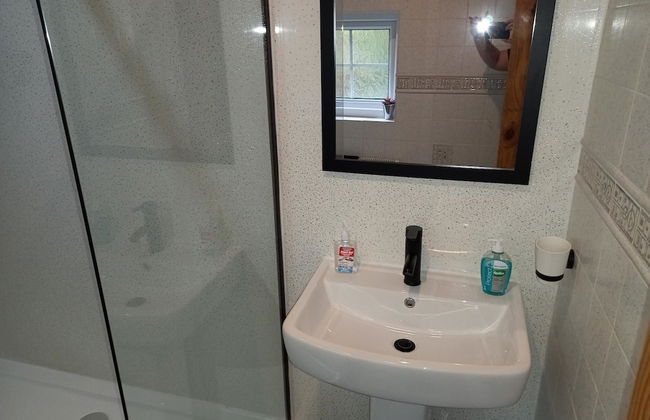 Snowdonia-3bedroom-2 Bathroom-petfriendly-garden - Photo 18