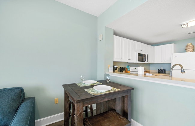 Majestic Beach Resort #1613-1 by Book That Condo - Photo 149