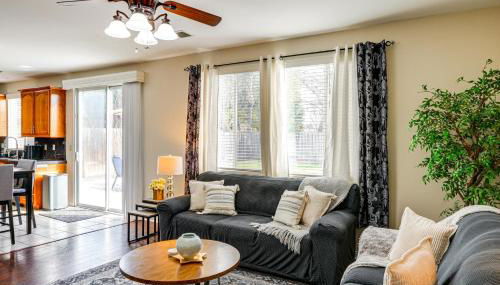 BBQ Ready Home 7 Mi to The Park at River Walk - Photo 5